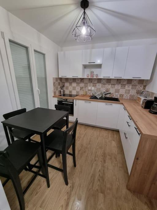 Maison Chaleureuse Villepinte  Eksteriør billede